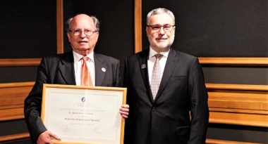 El Dr. Albrecht Krämer fue reconocido como Maestro de la Cirugía Vascular Chilena